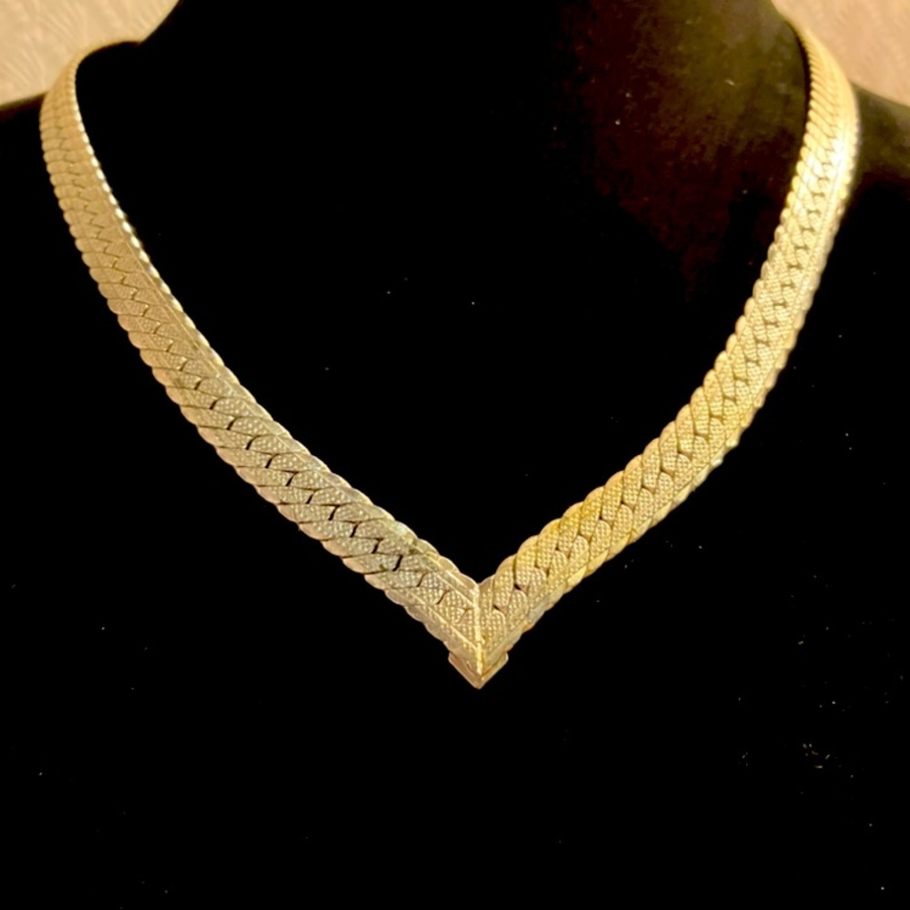 New jeweler design made in box